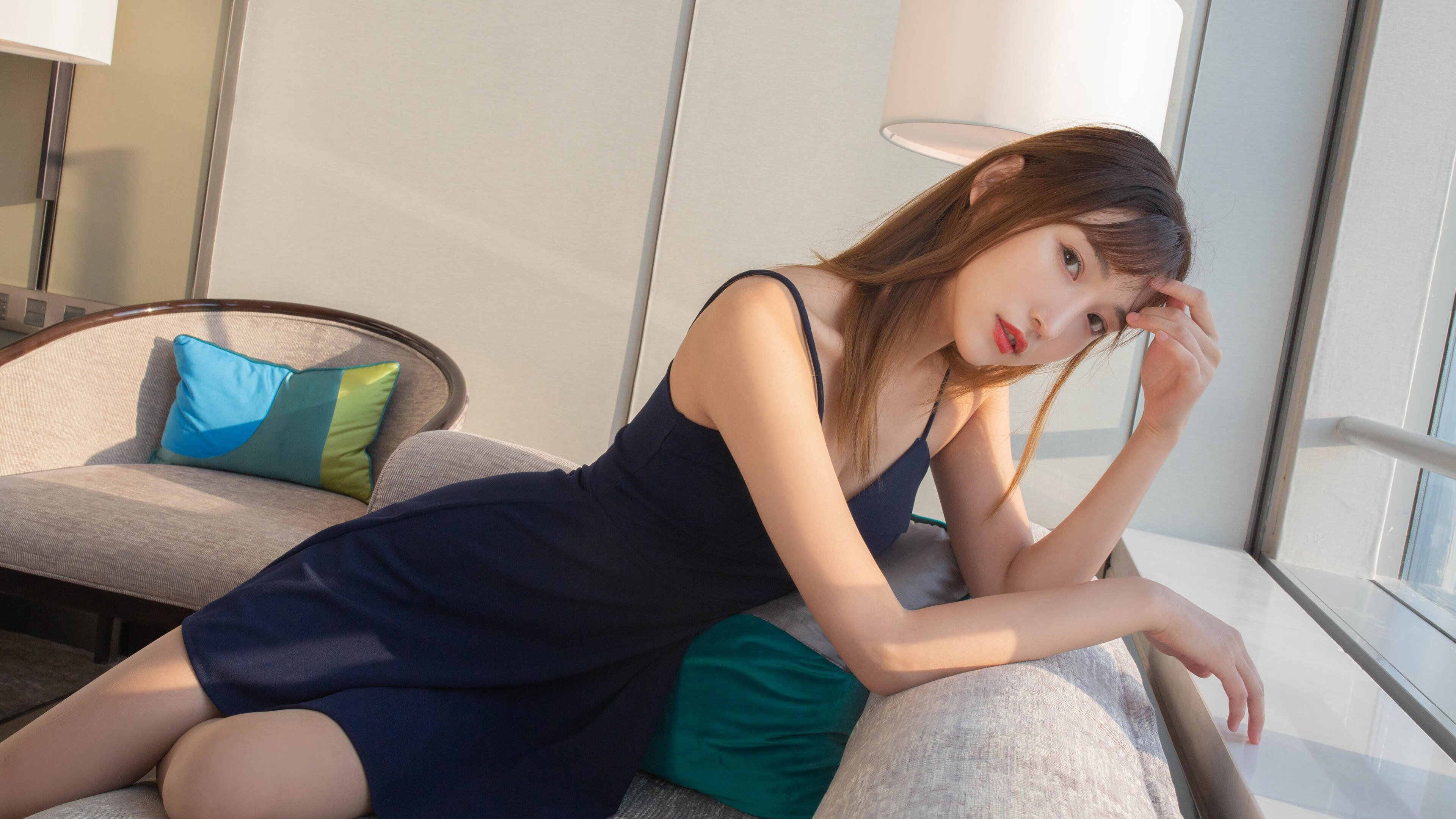 开云中国-《电竞明星登陆综艺：赛场之外的精彩表现》，电竞明星队